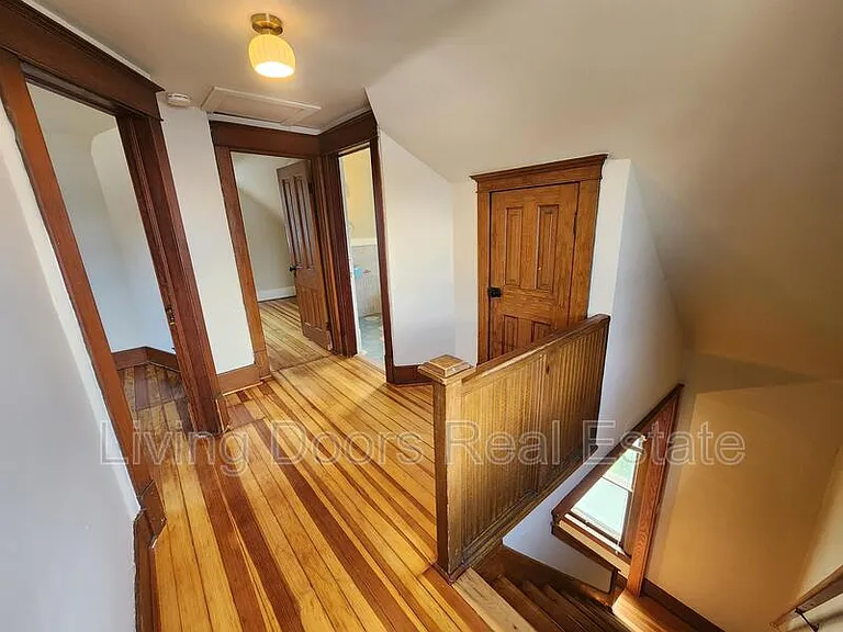 602 C St — Photo 9
