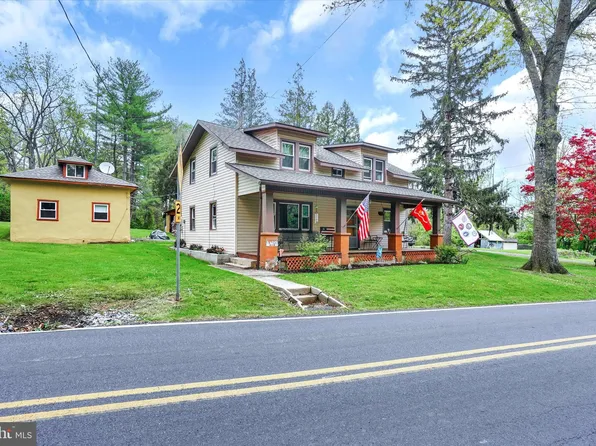 621 Mohns Hill Rd, Reading, PA 19608