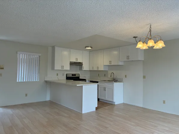 461 W California Ave APT 8, Glendale, CA 91203