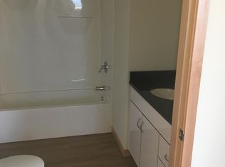 1031 S 1st St APT 408, Milwaukee, WI 53204