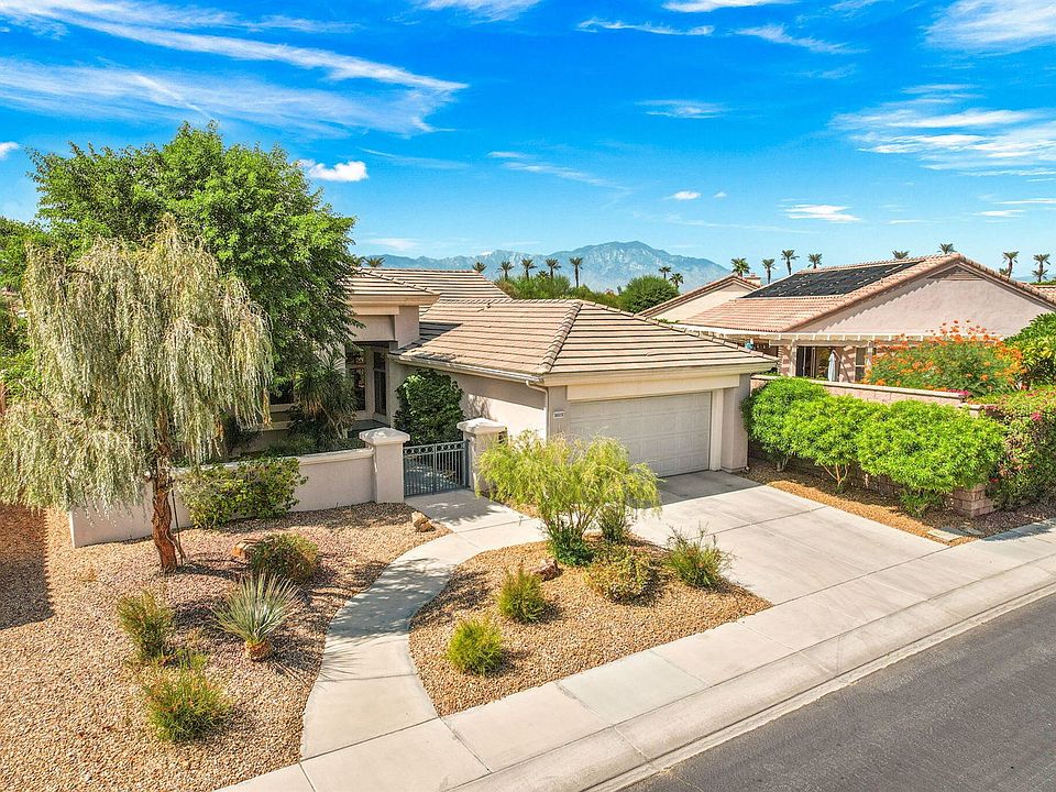1st image of 36515 Blue Palm Dr