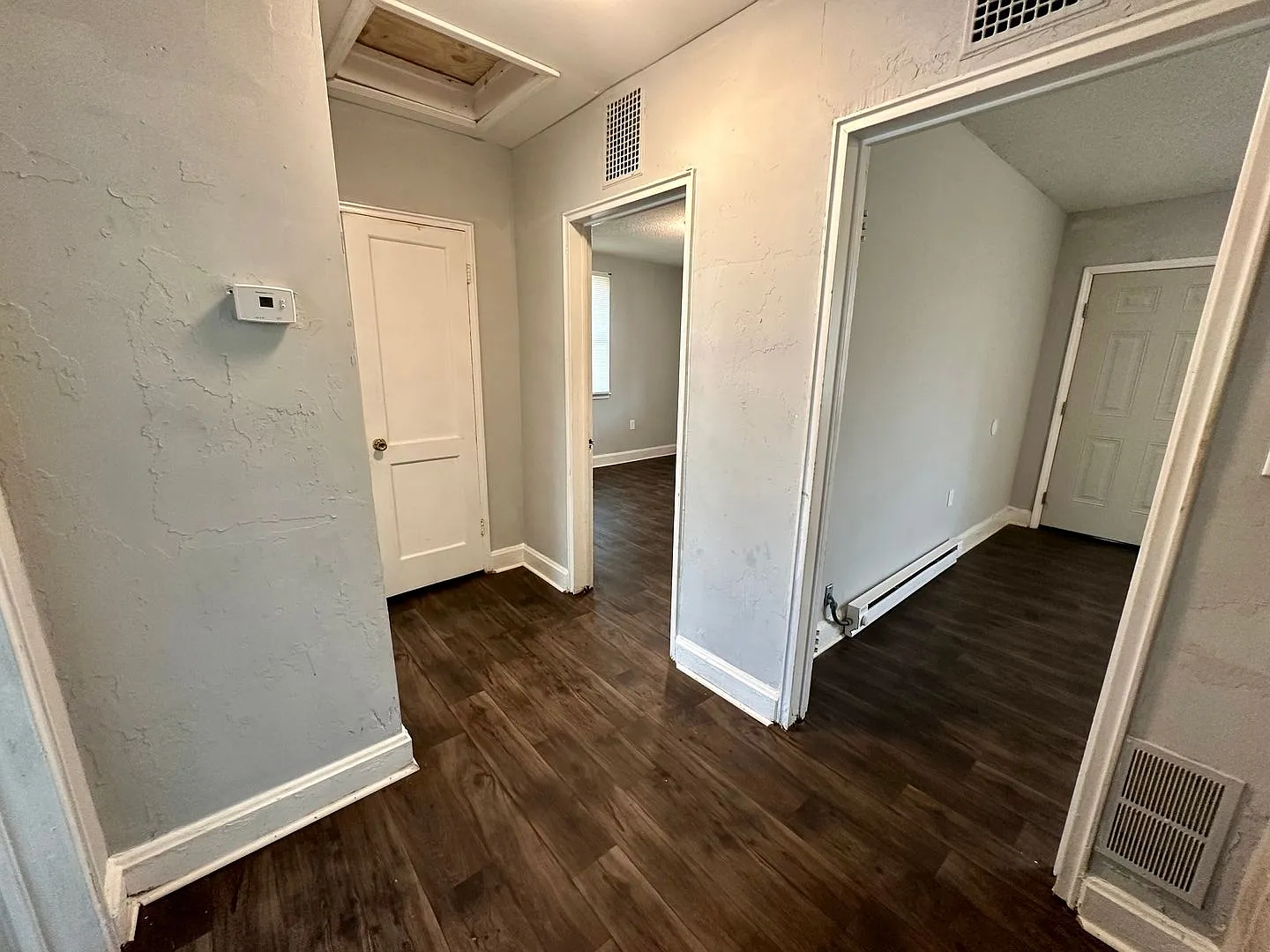 652 B — Photo 4