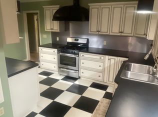 306 Johnson St, Marshall, TX 75670