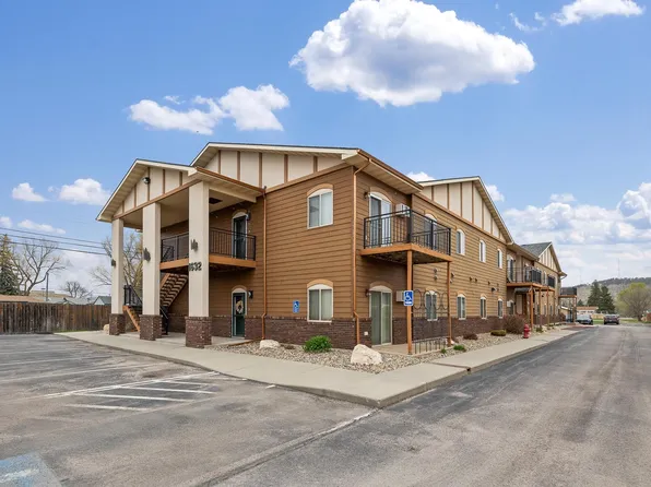 1632 Evergreen Dr, Rapid City, SD 57702