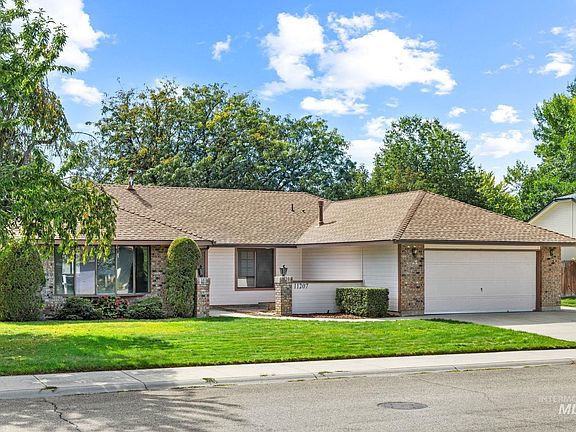 2nd image of 11207 W Bridgetower Dr