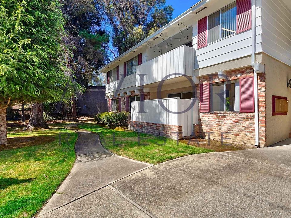 1398 Dale Avenue | Mountain View