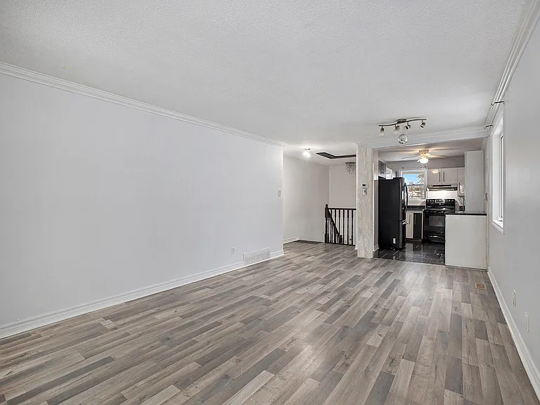159 Castlefrank Rd #159 — Photo 8