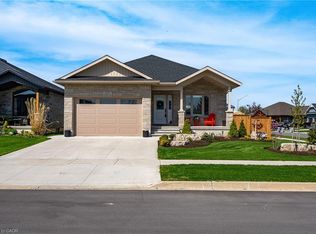 217 Duncan St, Mitchell, ON N0K1N0