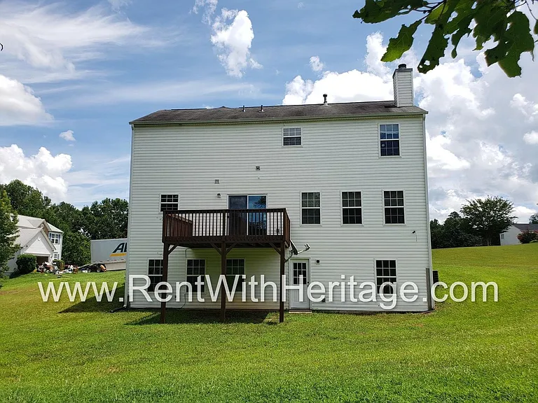 179 Parkview Ln — Photo 45