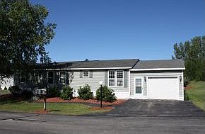 1st image of 7 Krystal Dr