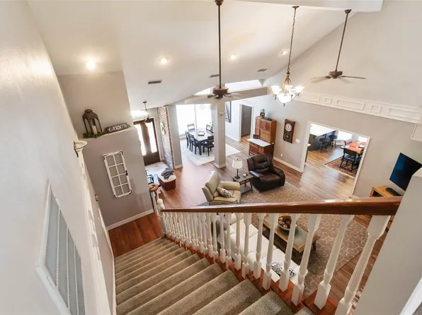 12710 Satinwood Ln, Beaumont, TX 77713