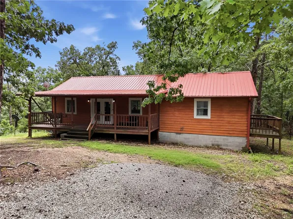 305 County Road 2664, Eureka Springs, AR 72631