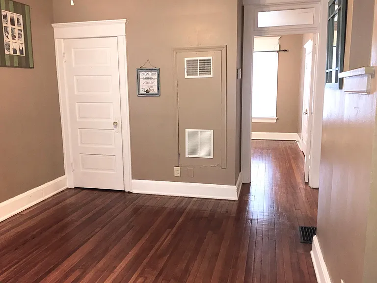 908 Columbia Ave #4 — Photo 12