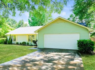 152 Old Hampton Way, Hampton, GA 30228