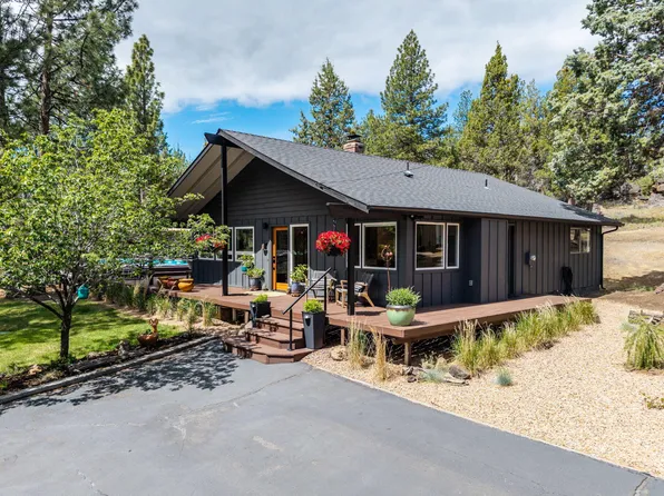 18943 Martingale Cir, Bend, OR 97703
