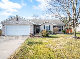 1202 Pebble Creek Dr, Jeffersonville, IN 47130