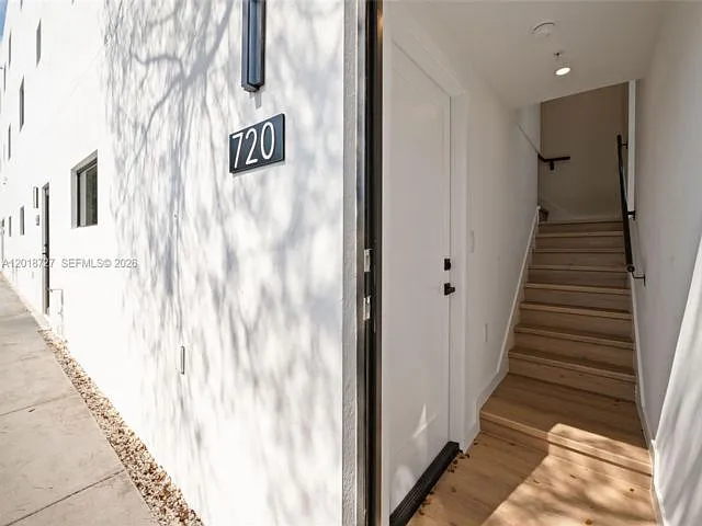 724 NW 55th Ter — Photo 20
