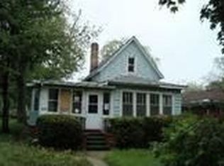 2916 Gideon Ave, Zion, IL 60099