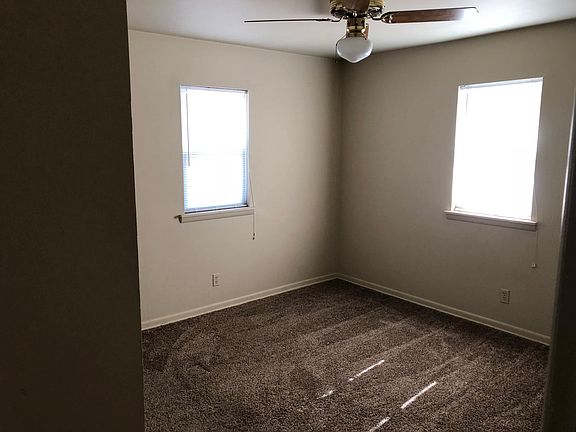 2nd image of 4905 S Waco Ave