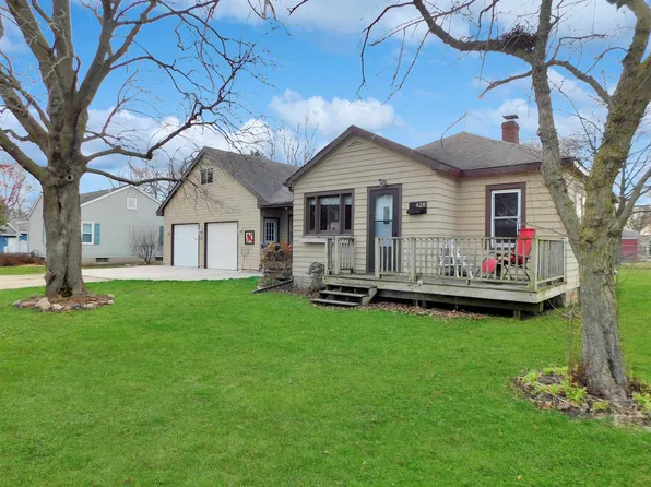 428 N Center St, Rockton, IL 61072