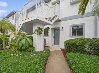 337 Ocean Park Ln #107, Cape Canaveral, FL 32920