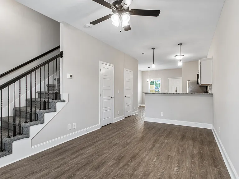 202 Burch Rd #2-A — Photo 2