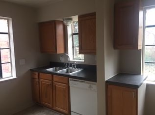 1813 Sunnybrook Dr, Cincinnati, OH 45237