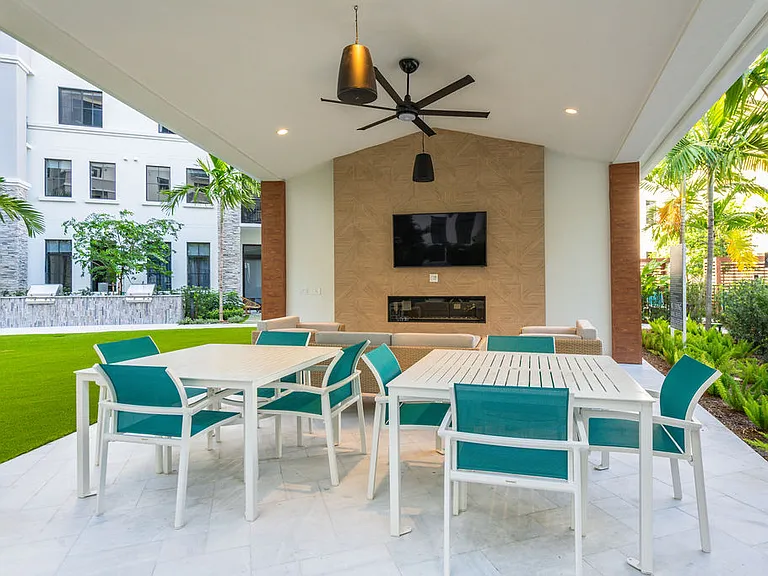 Riverstone Palm Beach — Photo 79