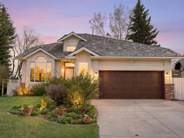 476 Silvergrove Gdns NW, Calgary, AB T3B 4S8