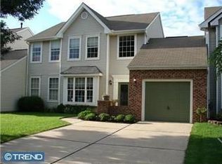 15 Meadowbrook Dr, Westampton, NJ 08060
