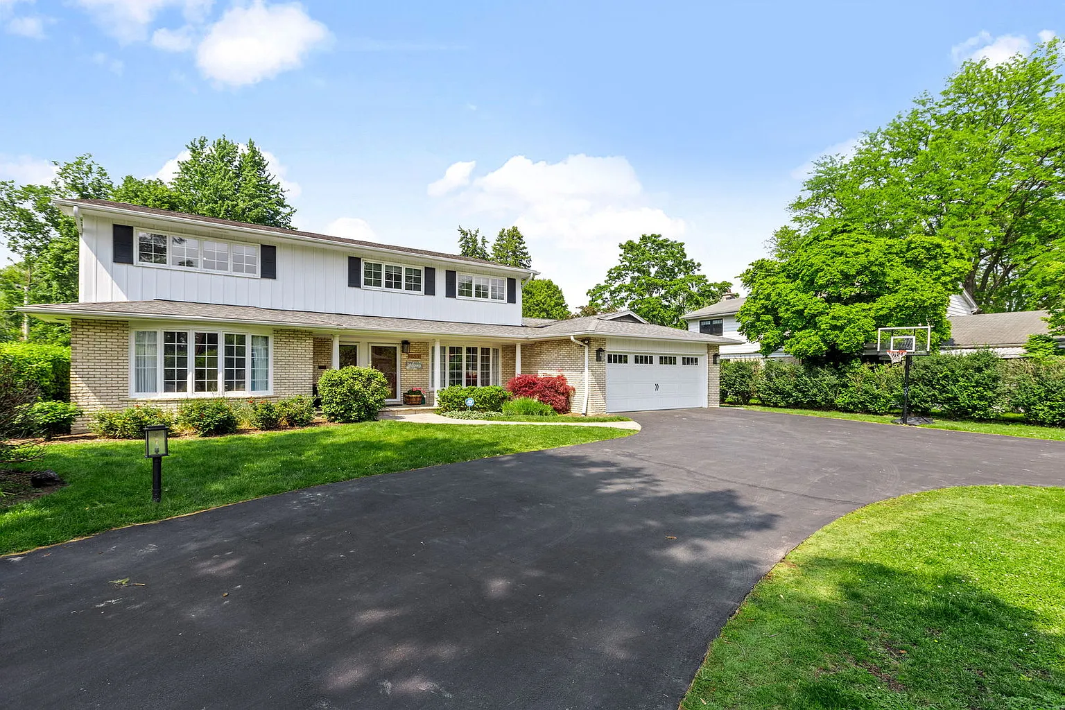 2510 Marian Ln photo 1