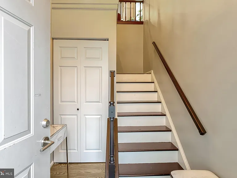 7598 N Lakeside Village Dr — Photo 20