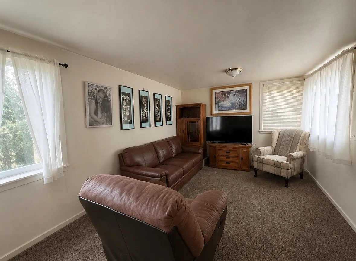 3 bed, 1264 sqft, $1,700 — Photo 4