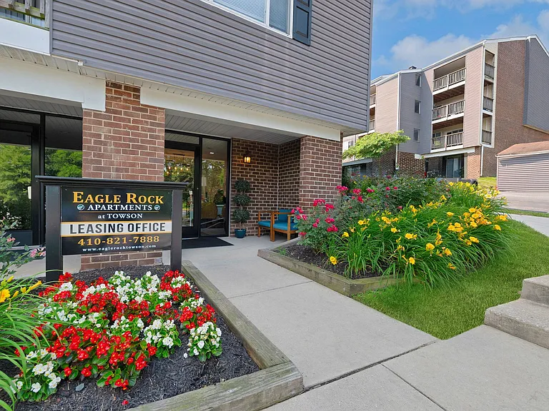 Eagle Rock Apartments at Towson — Photo 9