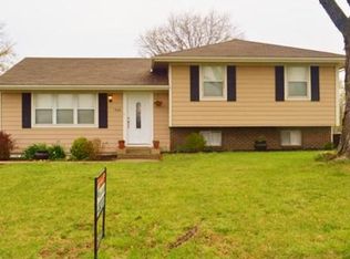 1308 NW 65th Ter, Kansas City, MO 64118