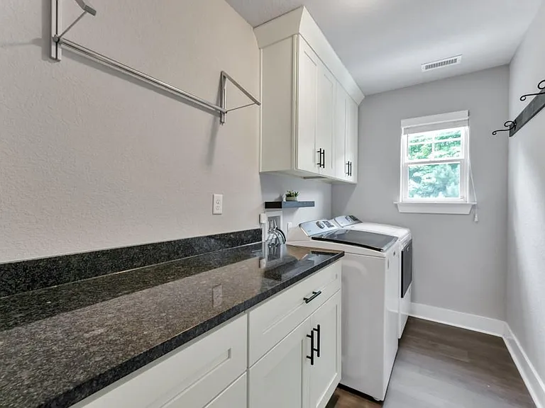 219 Dunway Ln — Photo 14