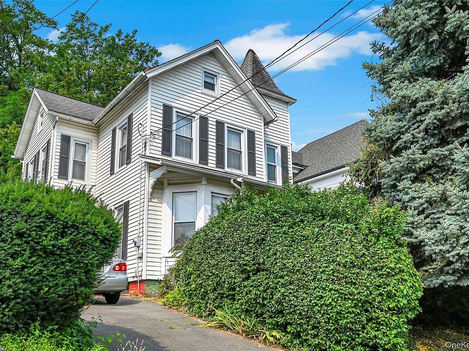 1st image of 130 Hudson Avenue