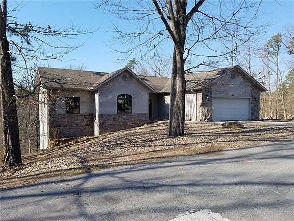 2nd image of 46 Lyndhurst Dr