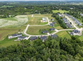 3676 McLain Way, Hiawatha, IA 52233