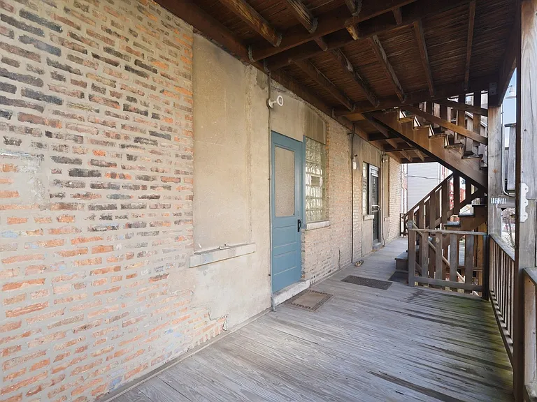5210 S Ingleside Ave #2 — Photo 18