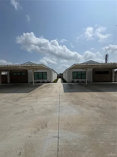 1200 E Hibiscus Ave #2 Photo 1