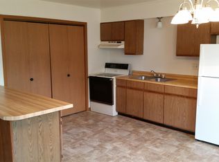 N873 Amanda St #2, Oconomowoc, WI 53066