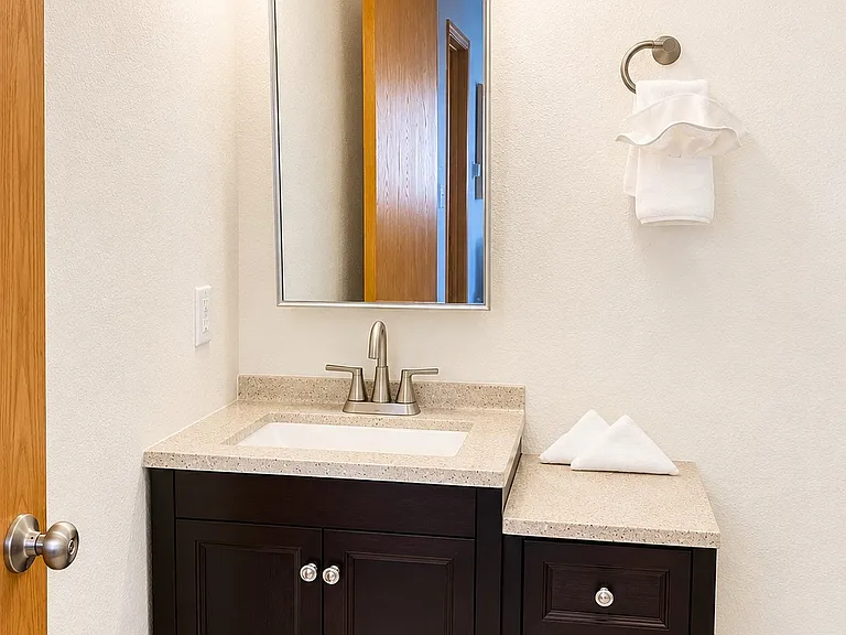 677 Outer Dr #54 — Photo 9