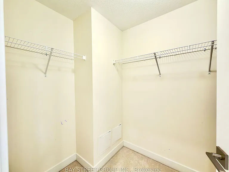 26 William Duncan Rd — Photo 22