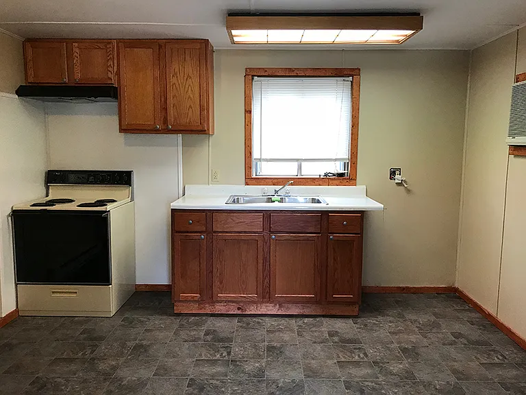 1203 Perrysville Rd #B — Photo 4