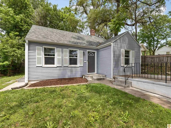4240 Fowler Ave, Omaha, NE 68111