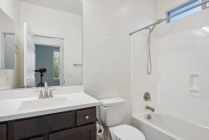 10445 E Tesla Ave — Photo 21
