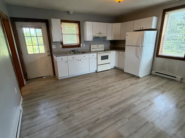 416 General Turner Hill Rd #1, Turner, ME 04282
