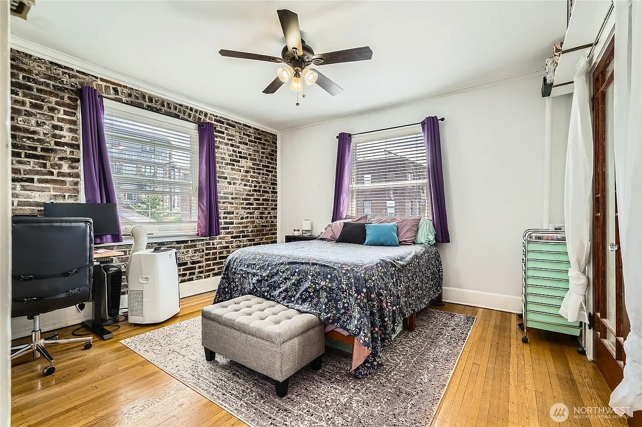 214 Summit Ave E, Unit 407 — Photo 3