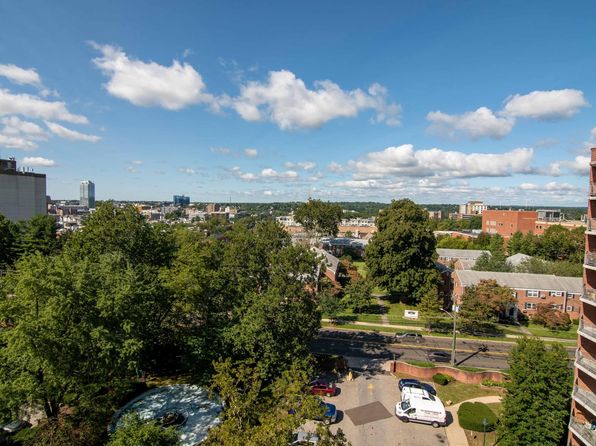 91 Strawberry Hill Ave APT 1035